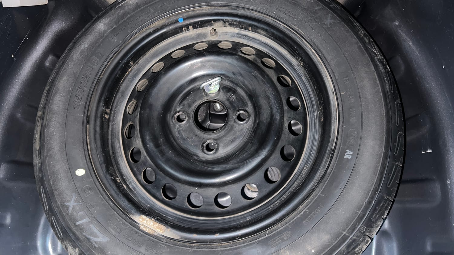 Used 2019 Maruti Suzuki S-Presso VXi Plus AMT Petrol Automatic tyres SPARE TYRE VIEW