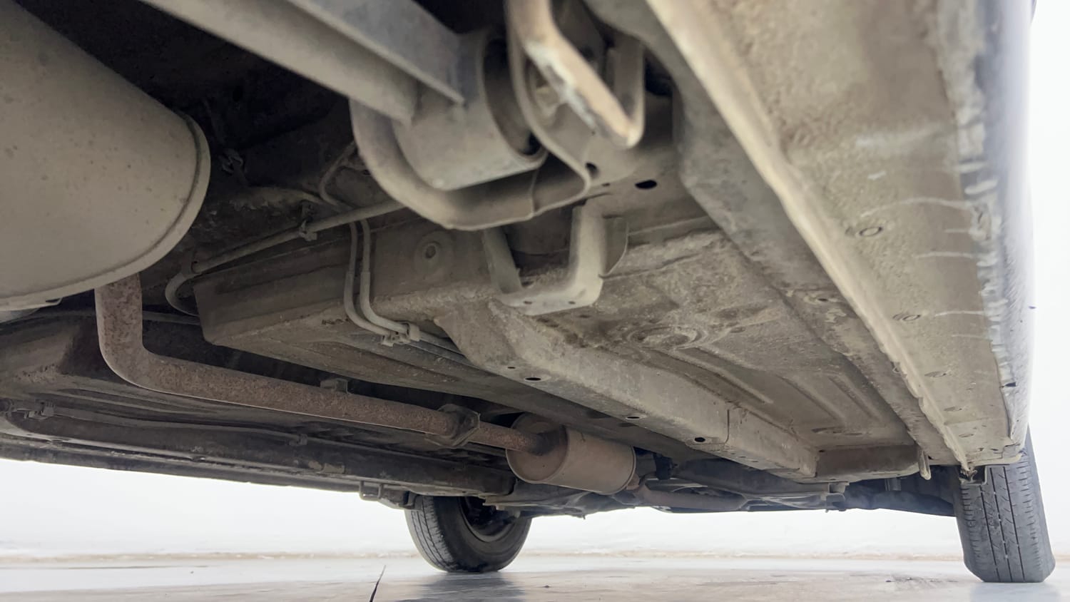 Used 2013 Maruti Suzuki A-Star VXI Petrol Manual extra REAR RIGHT UNDERBODY VIEW