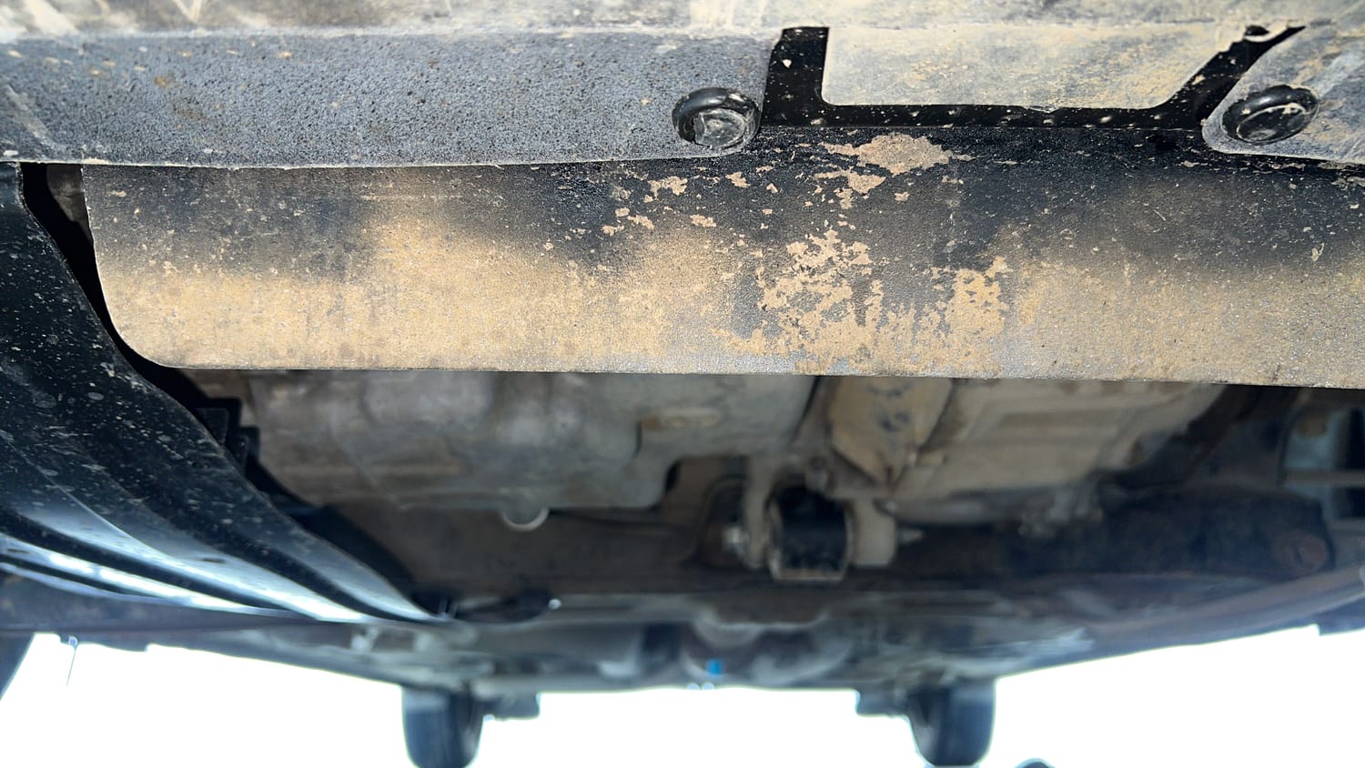 Used 2014 Honda Amaze 1.2 S i-VTEC Petrol Manual extra FRONT LEFT UNDERBODY VIEW