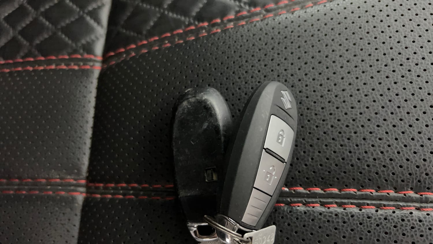 Used 2016 Maruti Suzuki Baleno Zeta 1.2 Petrol Manual extra CAR KEY VIEW