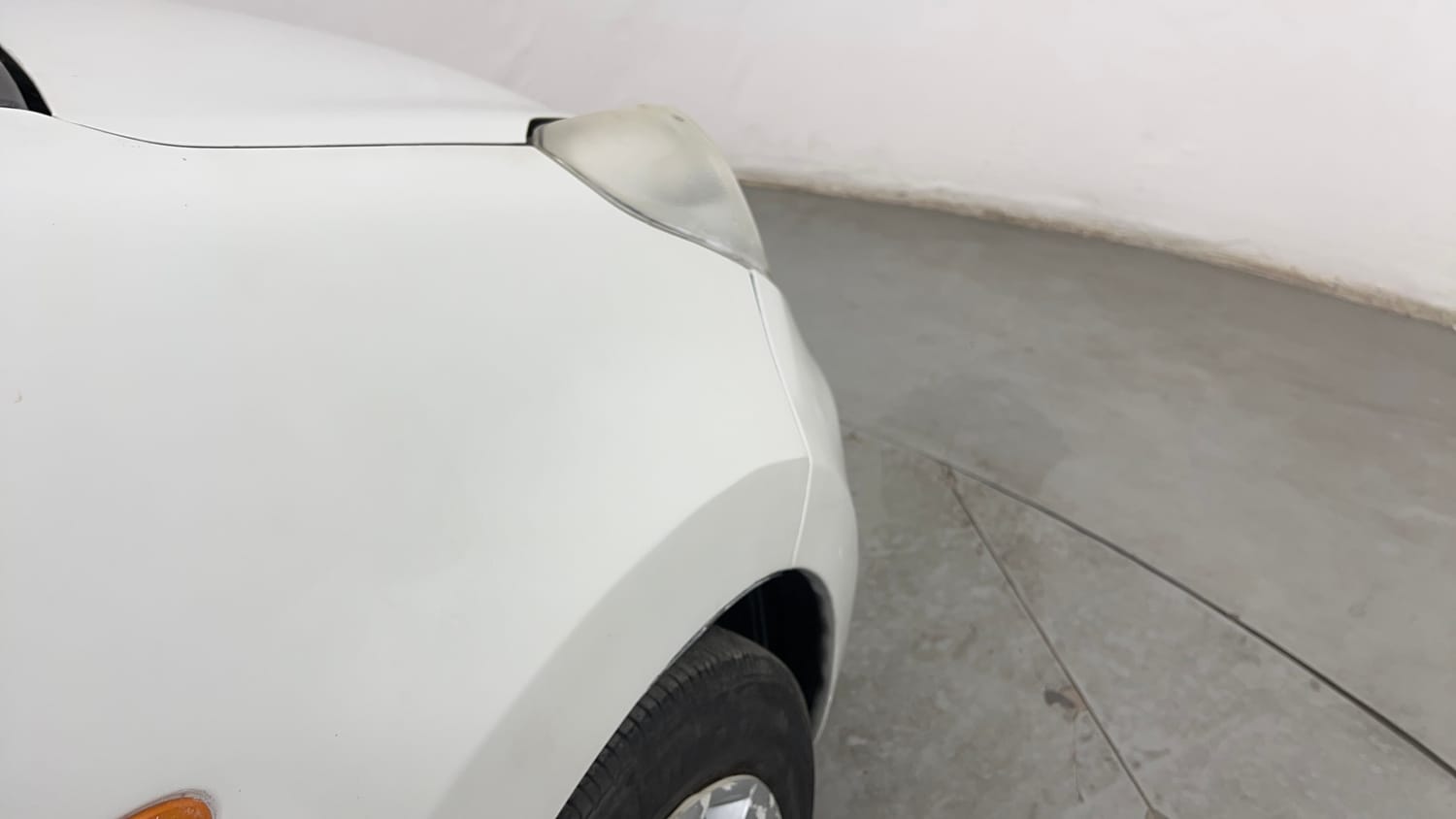Used 2013 Maruti Suzuki A-Star VXI Petrol Manual dents MINOR SCRATCH