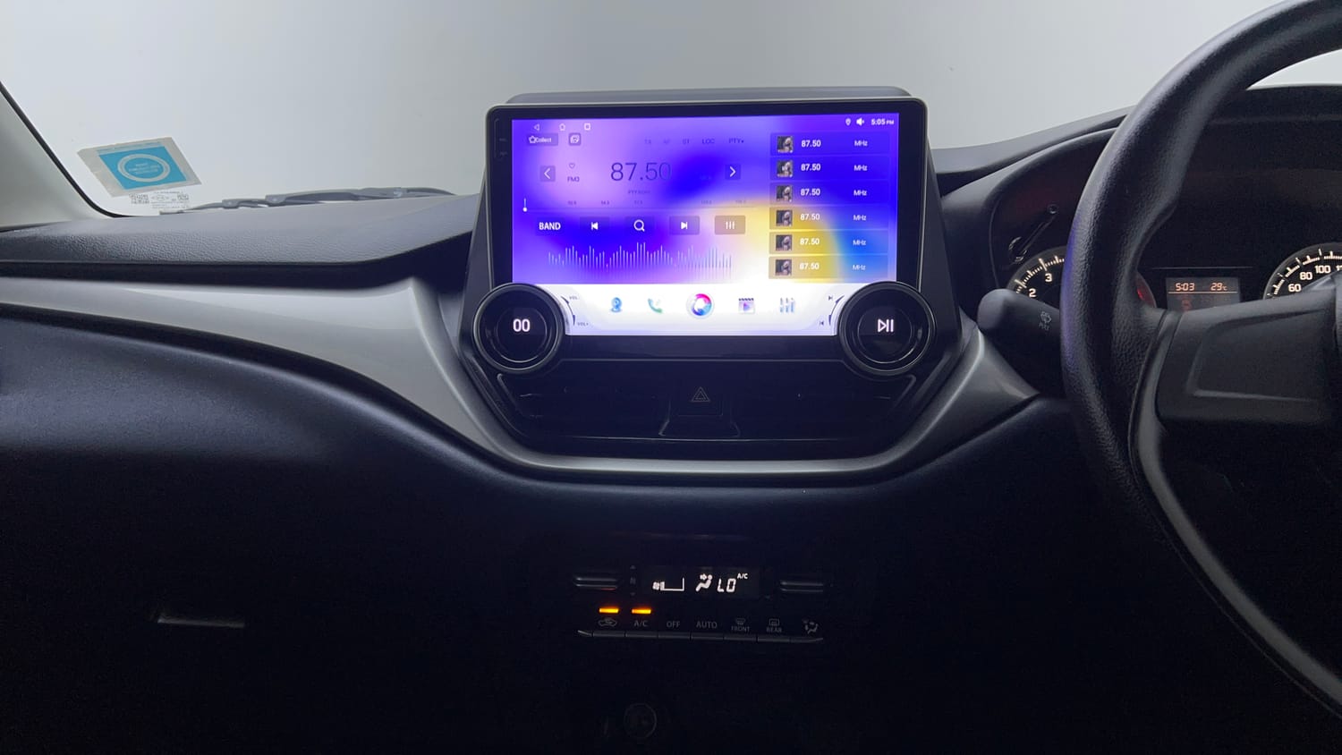 Used 2024 Maruti Suzuki Baleno Sigma MT Petrol Manual interior MUSIC SYSTEM & AC CONTROL VIEW