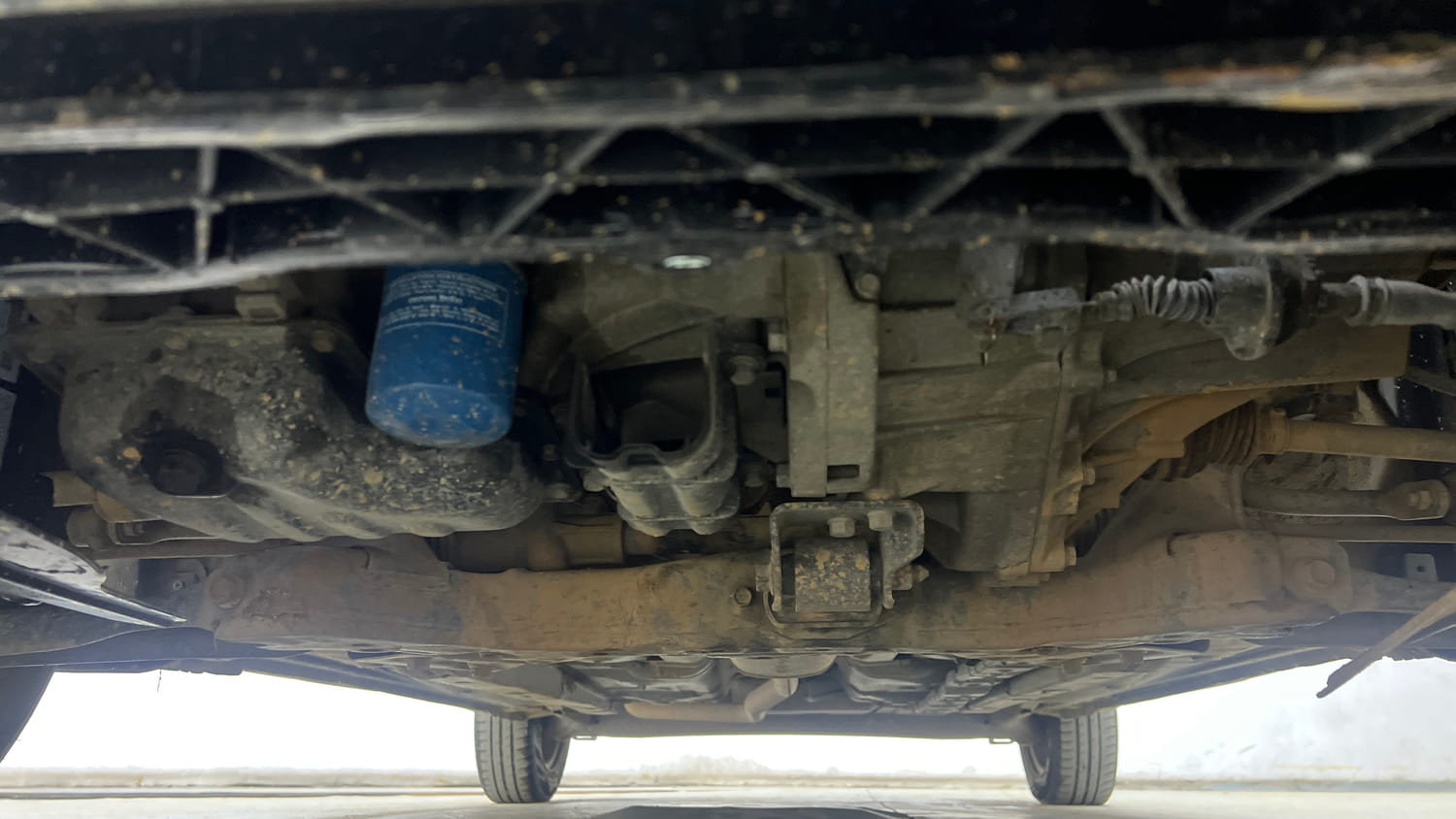Used 2015 Hyundai Grand i10 Sportz 1.2 Kappa VTVT Petrol Manual extra FRONT LEFT UNDERBODY VIEW