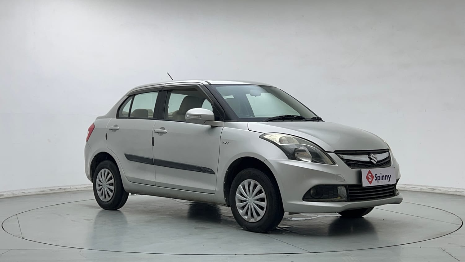 Used 2016 Maruti Suzuki Swift Dzire VXI Petrol Manual exterior RIGHT FRONT CORNER VIEW