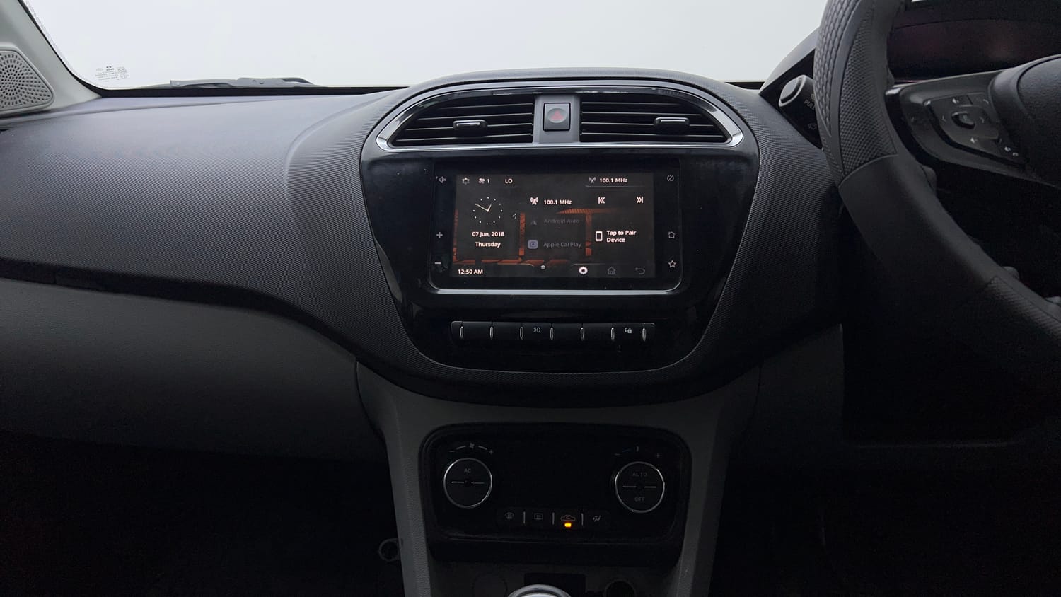 Used 2020 Tata Tiago XZ Plus Petrol Manual interior MUSIC SYSTEM & AC CONTROL VIEW