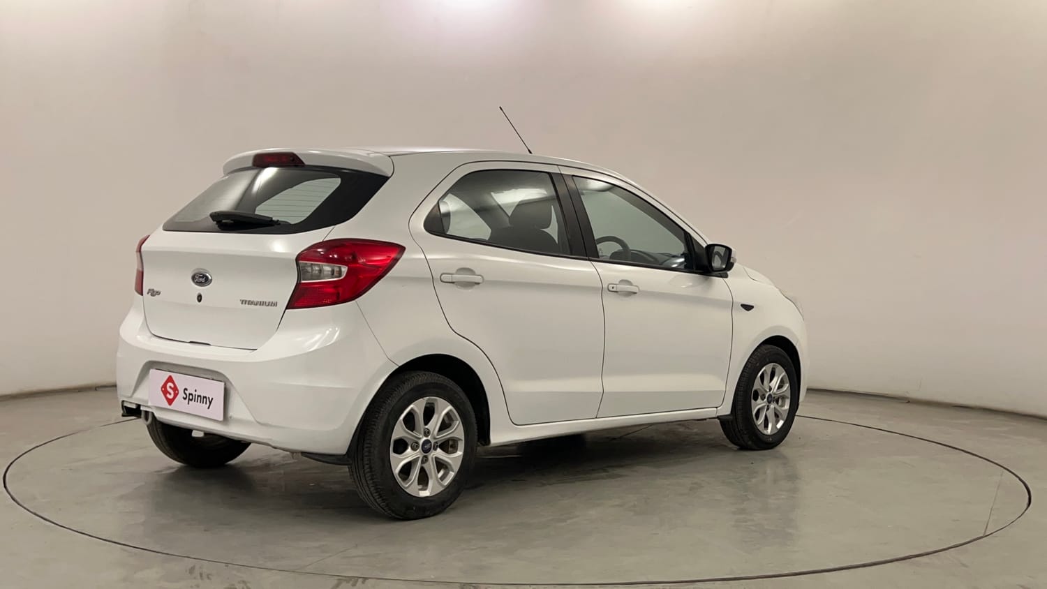 Used 2018 Ford Figo Titanium 1.2 Ti-VCT Petrol Manual exterior RIGHT REAR CORNER VIEW