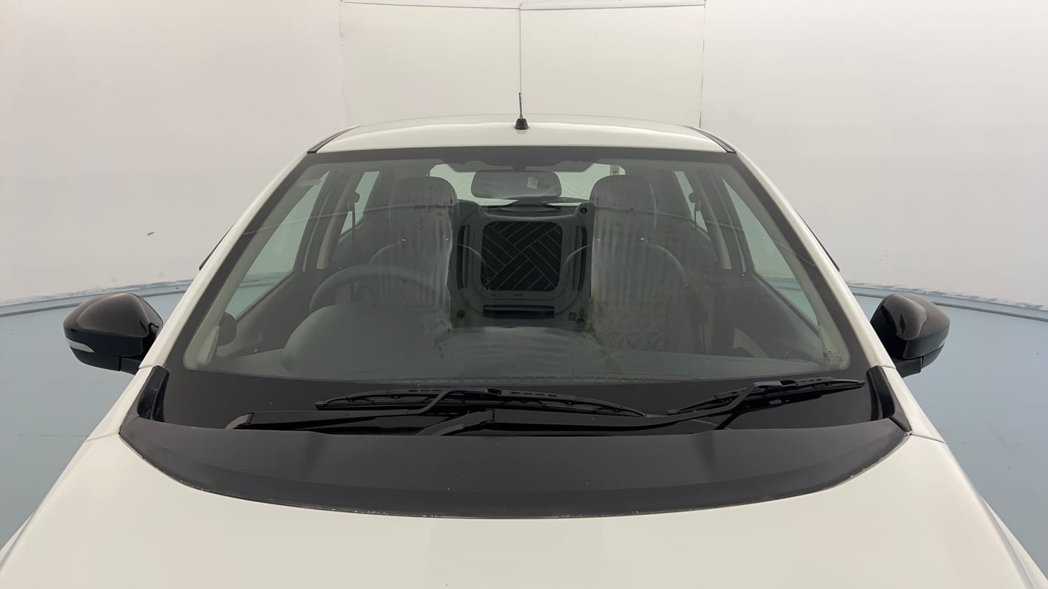Used 2022 Tata Tiago XZ Plus Petrol Manual exterior FRONT WINDSHIELD VIEW