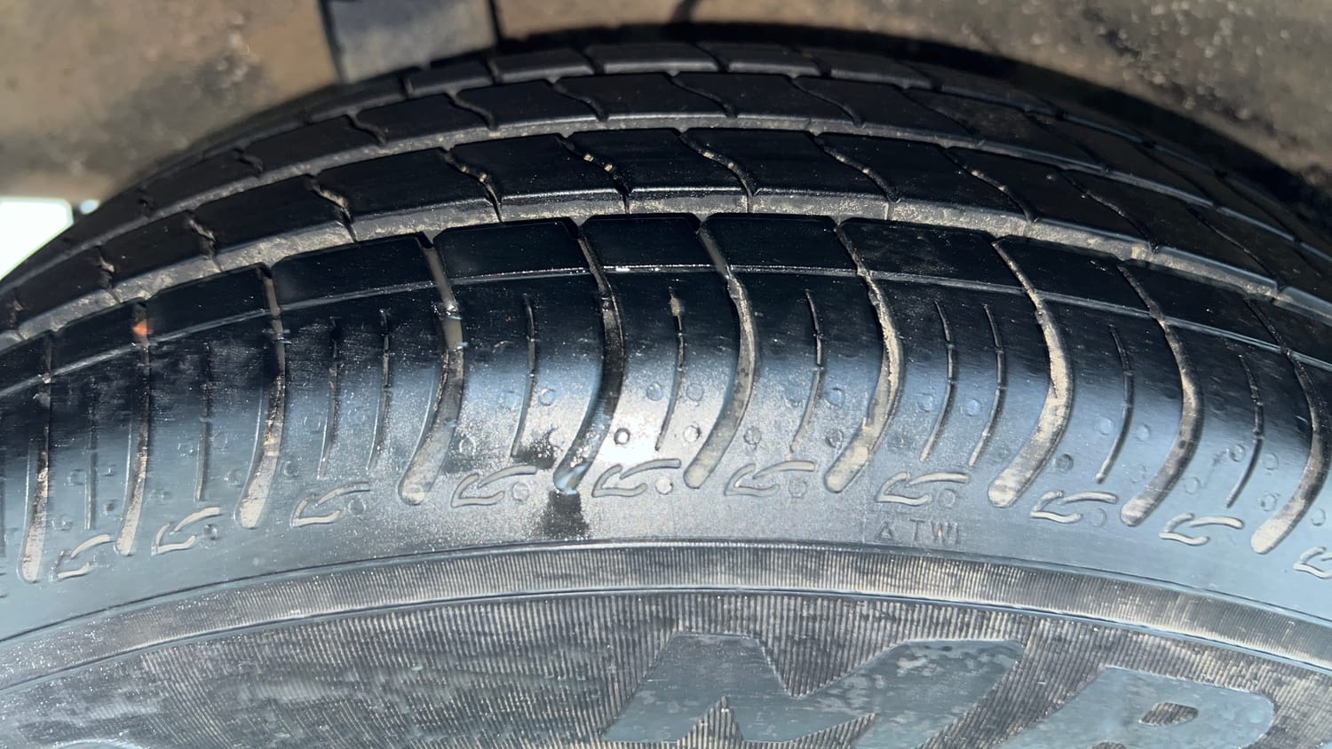 Used 2024 Maruti Suzuki Wagon R VXI 1.0 CNG Cng Manual tyres RIGHT REAR TYRE TREAD VIEW