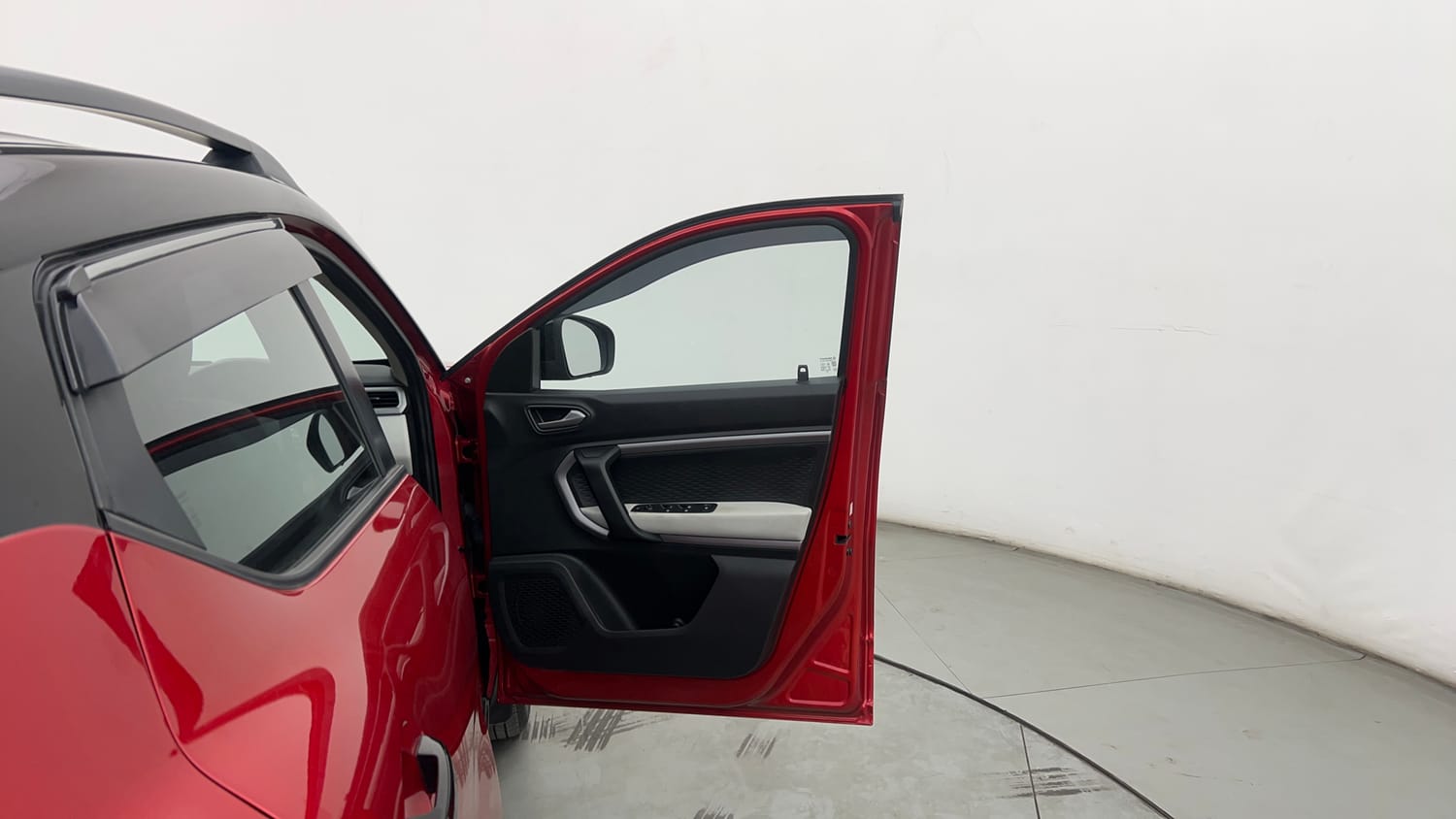 Used 2026 Renault Kiger Emotion CVT Turbo Dual Tone Petrol Automatic interior RIGHT FRONT DOOR OPEN VIEW