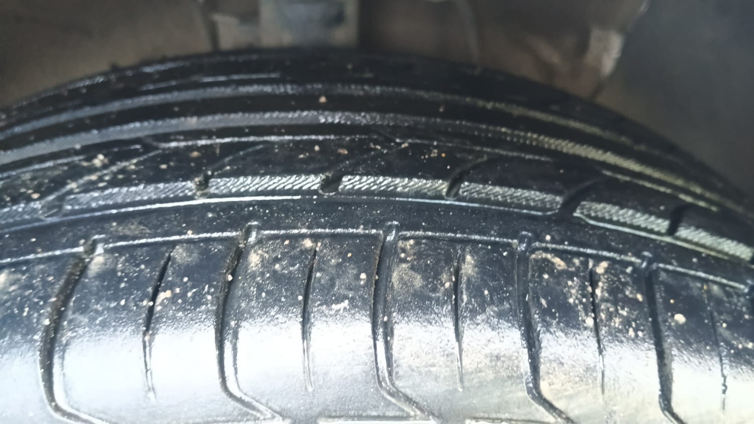Used 2018 Hyundai Verna SX (O)1.6 VTVT Petrol Manual tyres RIGHT FRONT TYRE TREAD VIEW