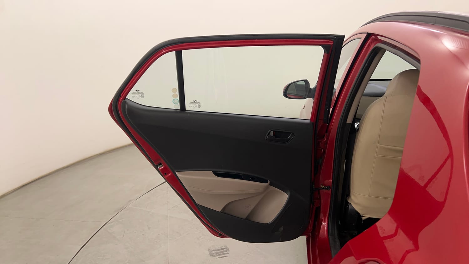Used 2019 Hyundai Grand i10 Magna 1.2 Kappa VTVT CNG Cng Manual interior LEFT REAR DOOR OPEN VIEW