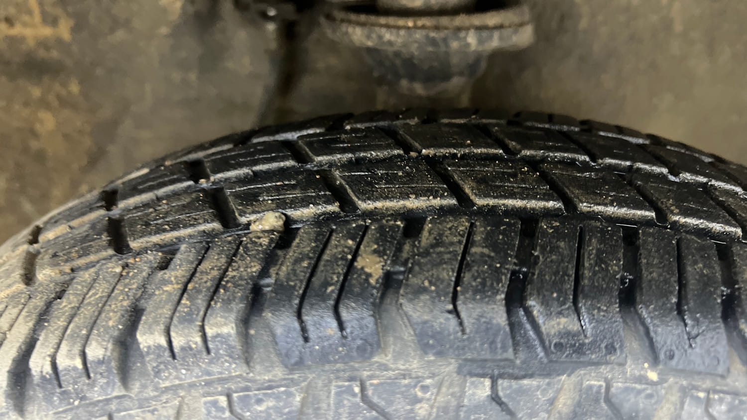 Used 2020 Maruti Suzuki Alto 800 VXi Petrol Manual tyres RIGHT FRONT TYRE TREAD VIEW