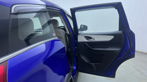 Used 2022 Mahindra XUV700 AX 7 Petrol AT Luxury Pack 7 STR Petrol Automatic interior RIGHT REAR DOOR OPEN VIEW