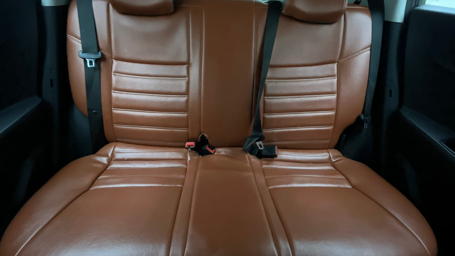 Used 2023 Hyundai Exter SX (O) Connect 1.2 AMT Dual Tone Petrol Automatic interior REAR SEAT CONDITION VIEW