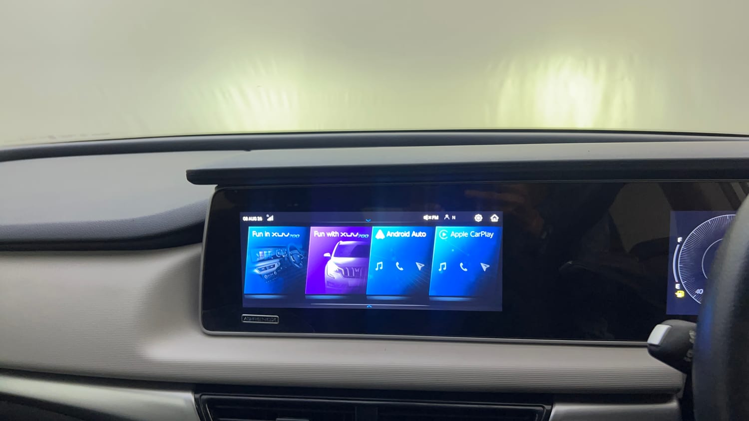 Used 2024 Mahindra XUV700 AX 5 Petrol AT 5 STR Petrol Automatic top_features Touch screen infotainment system