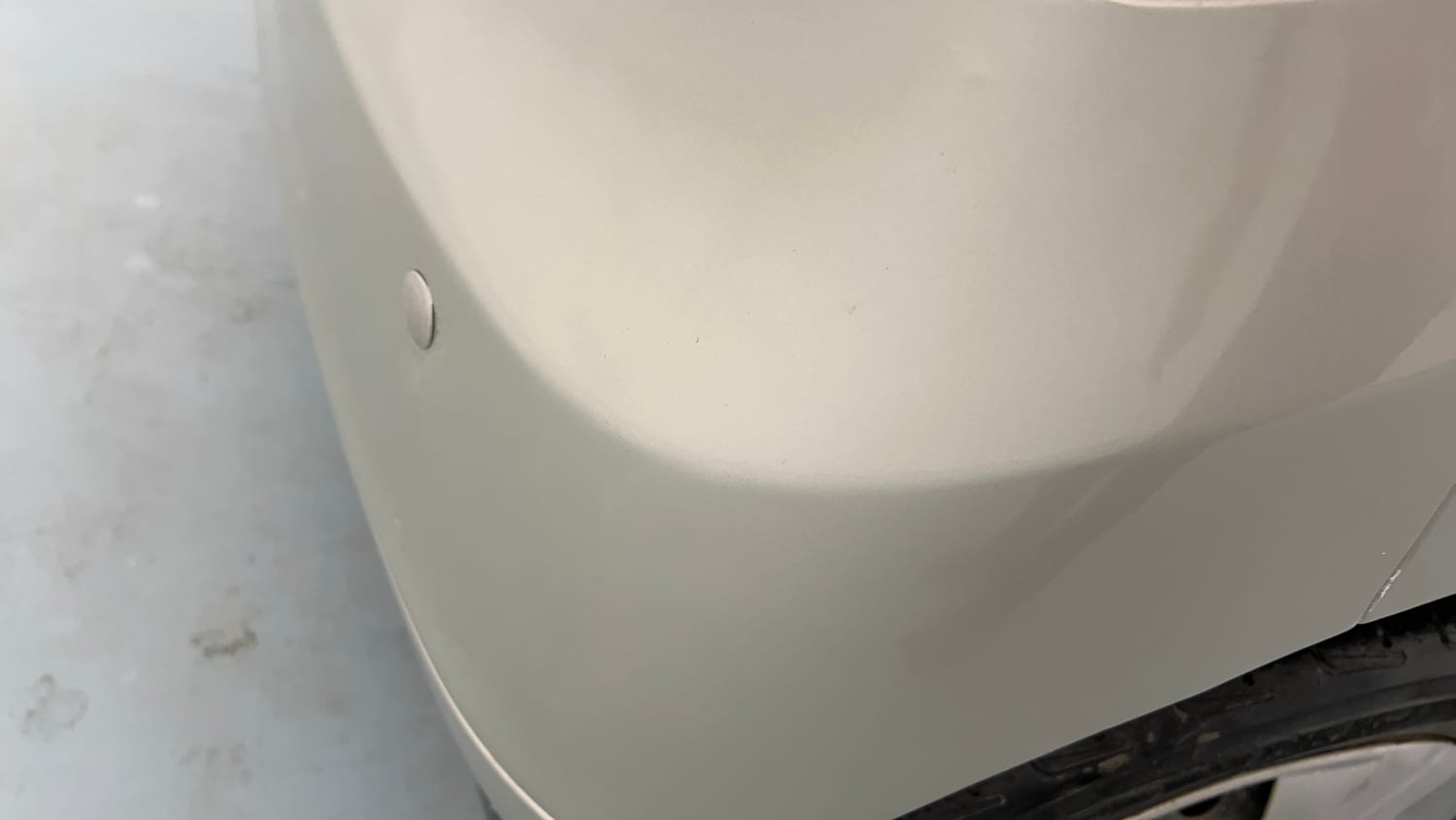 Used 2018 Maruti Suzuki Wagon R 1.0 VXI AMT Petrol Automatic dents MINOR SCRATCH