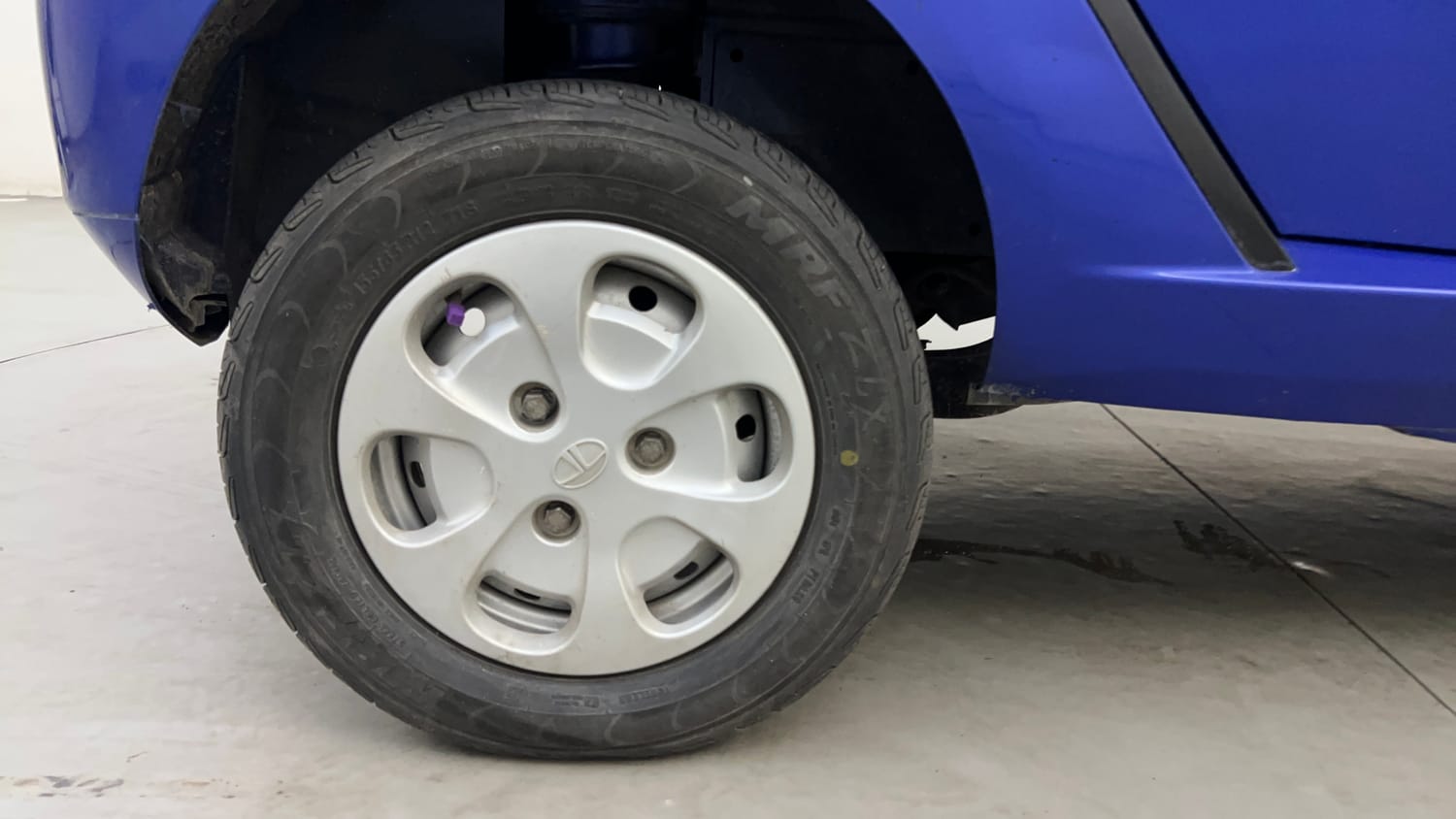 Used 2016 Tata Nano Twist XT Petrol Manual tyres RIGHT REAR TYRE RIM VIEW