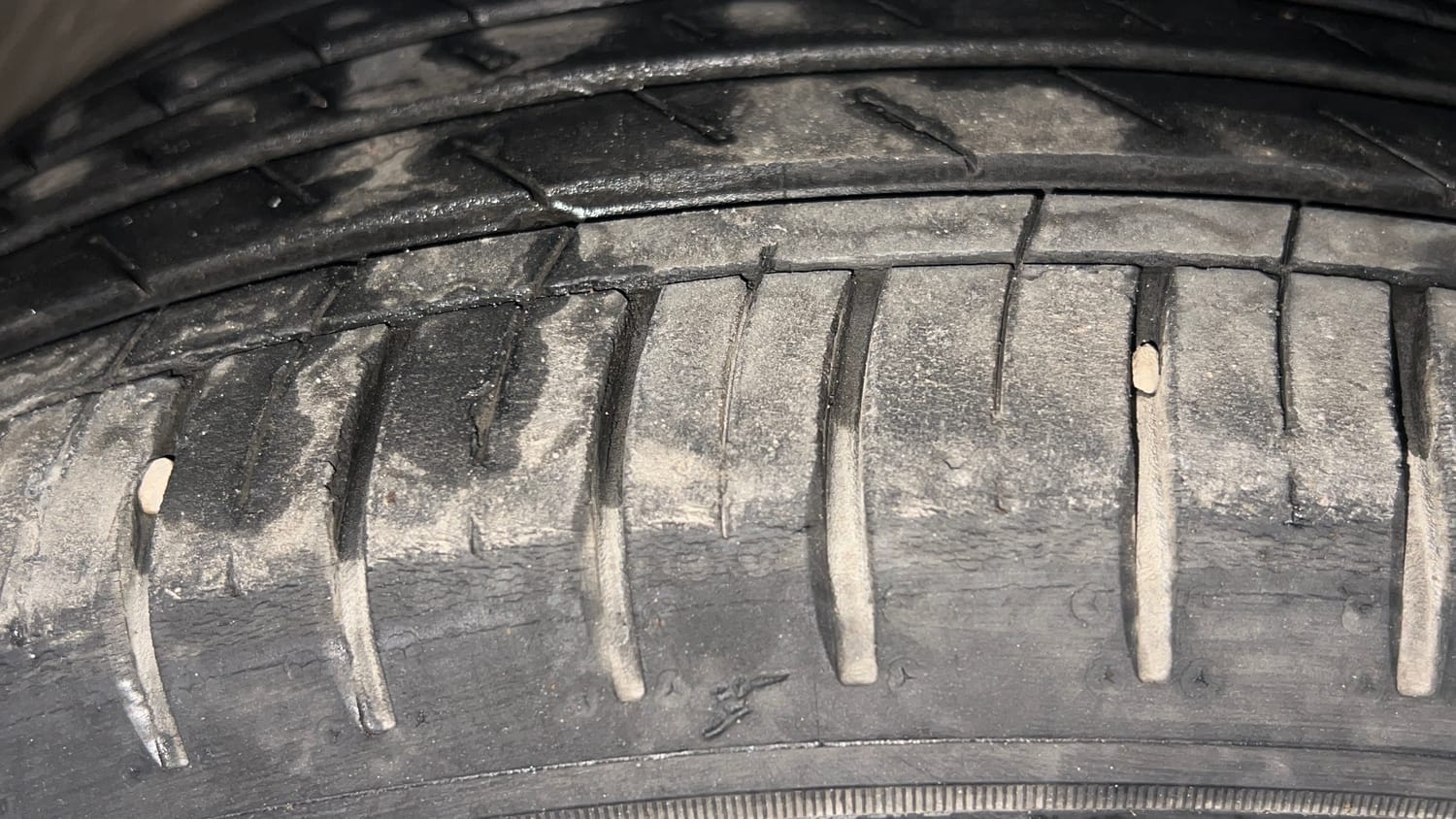 Used 2021 MG Motors Hector Sharp 1.5 Petrol Turbo DCT Petrol Automatic tyres RIGHT FRONT TYRE TREAD VIEW