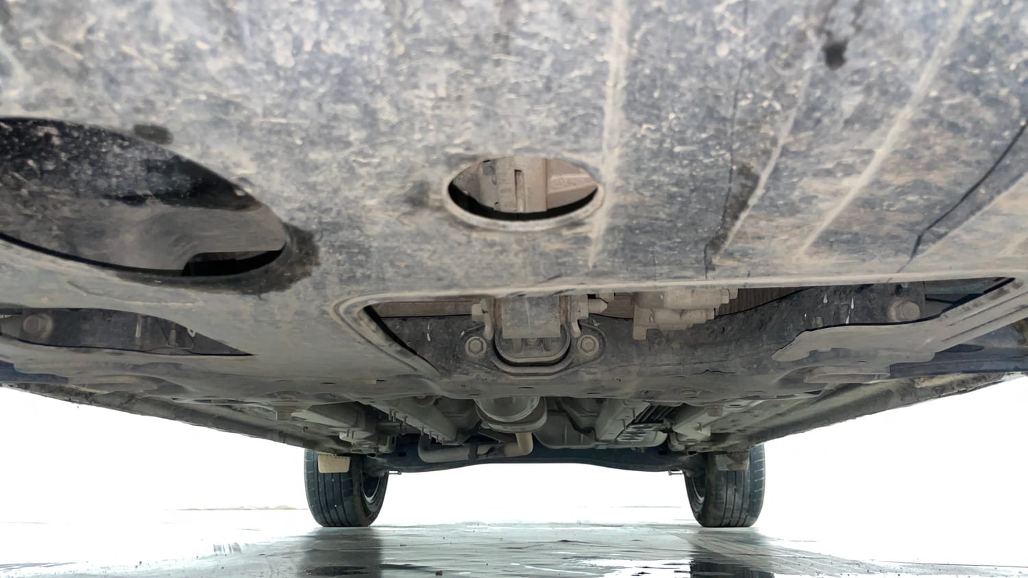 Used 2025 Hyundai Creta 1.5 MPi Petrol MT SX(O) Petrol Manual extra FRONT LEFT UNDERBODY VIEW