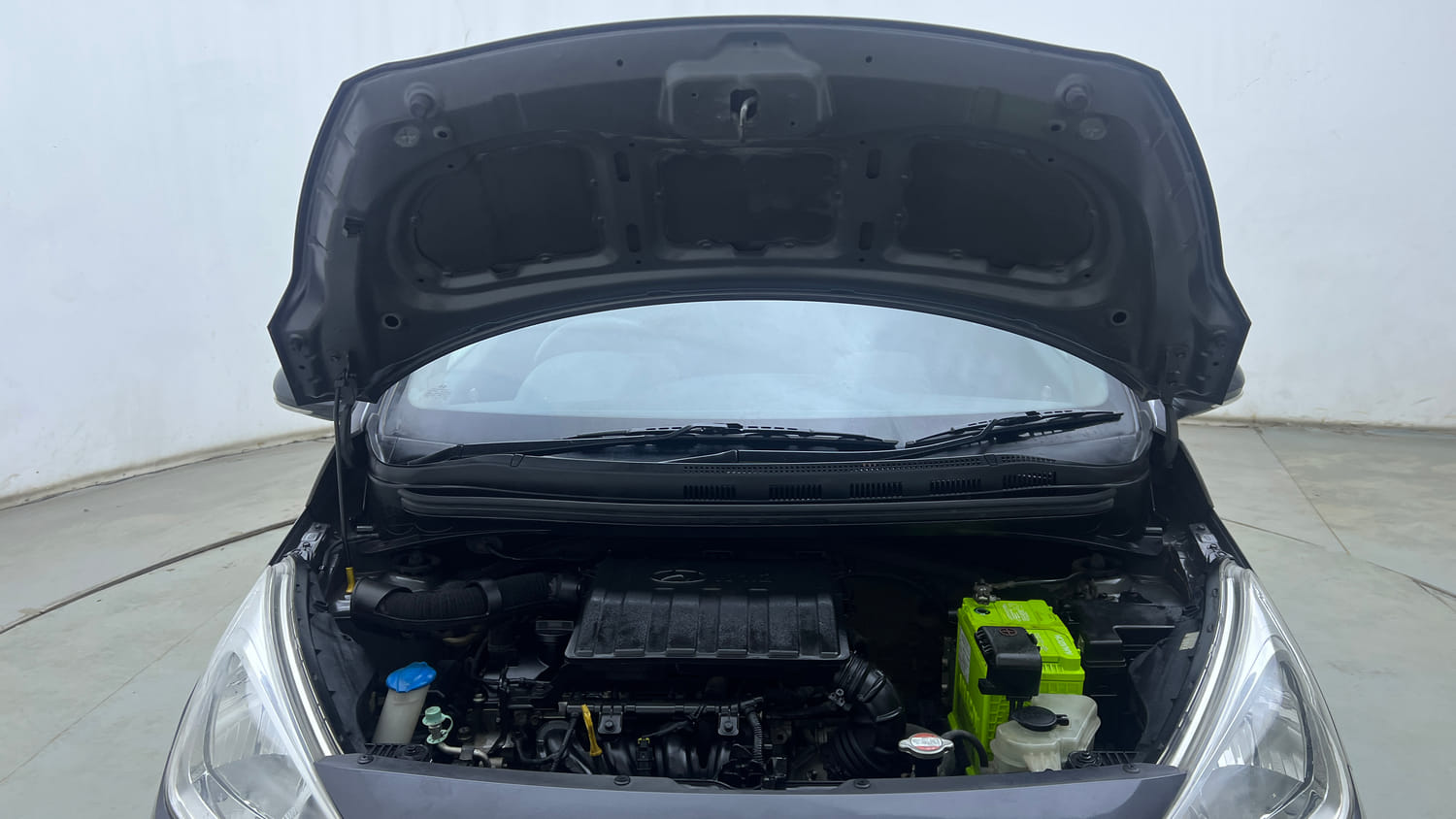 Used 2015 Hyundai Grand i10 Sportz 1.2 Kappa VTVT Petrol Manual engine ENGINE & BONNET OPEN FRONT VIEW