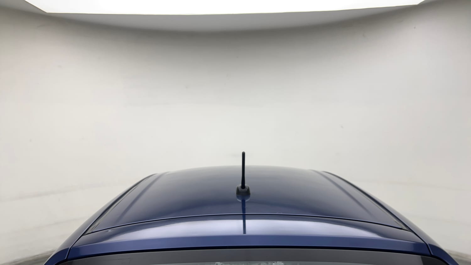 Used 2019 Maruti Suzuki Ignis Delta 1.2 MT Petrol Manual exterior EXTERIOR ROOF VIEW