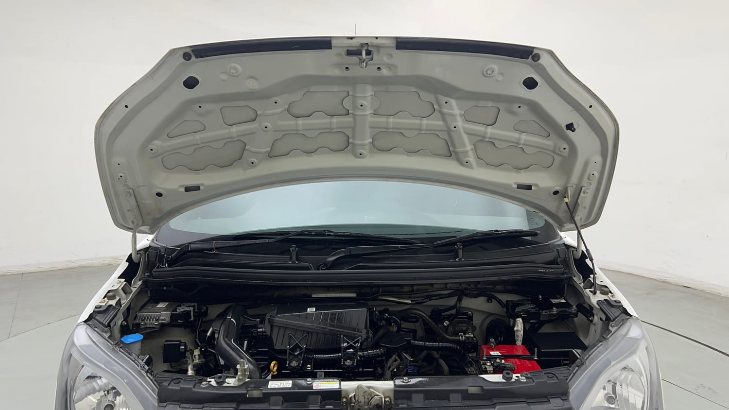 Used 2024 Maruti Suzuki Wagon R VXI 1.0 CNG Cng Manual engine ENGINE & BONNET OPEN FRONT VIEW