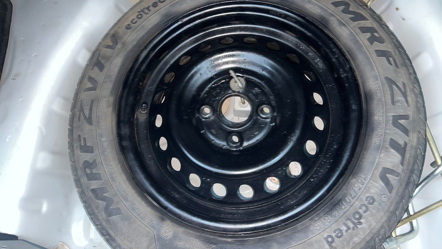 Used 2021 Maruti Suzuki S-Presso VXi Plus Petrol Manual tyres SPARE TYRE VIEW