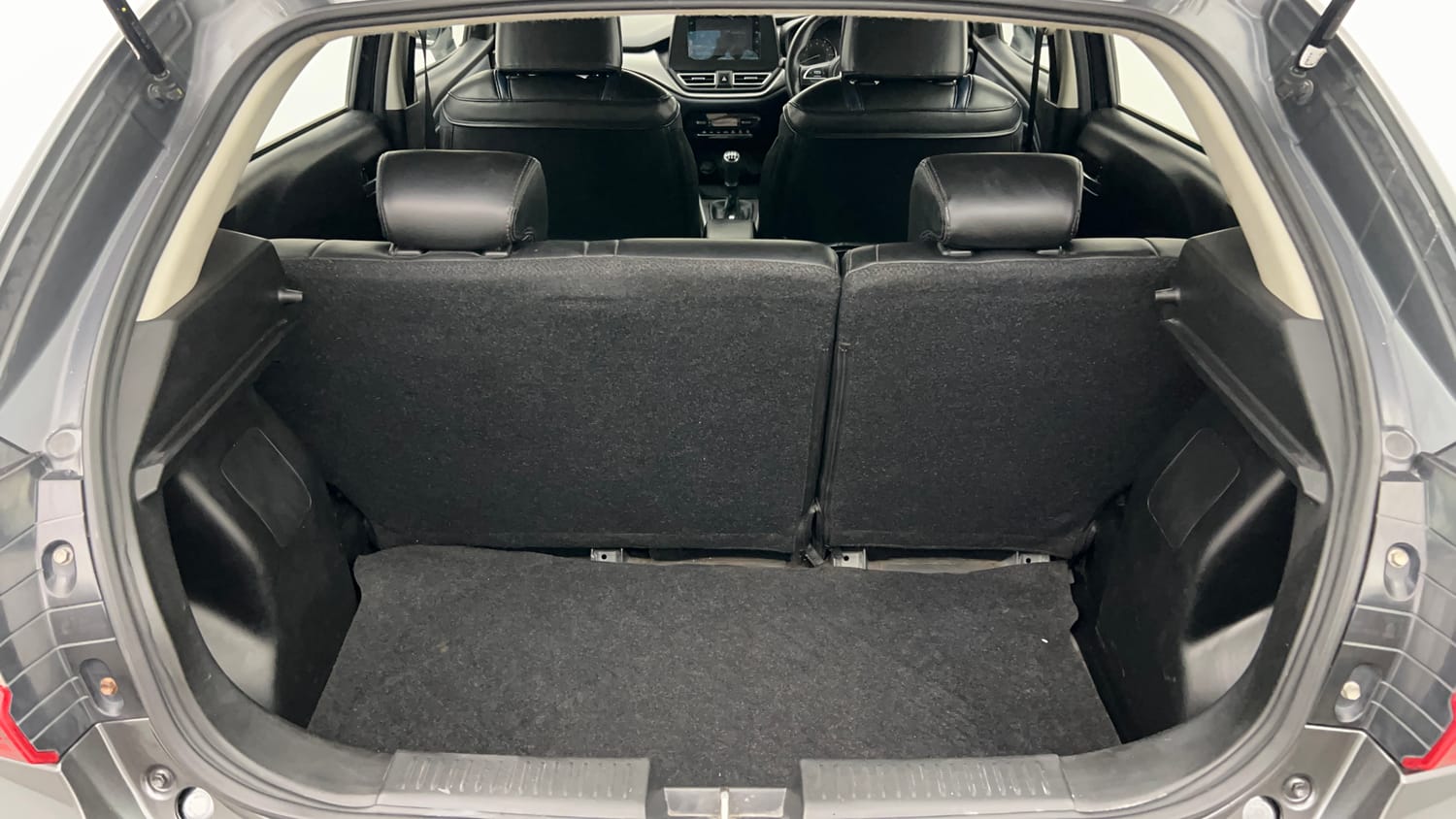 Used 2022 Maruti Suzuki Baleno Zeta MT Petrol Manual interior DICKY INSIDE VIEW
