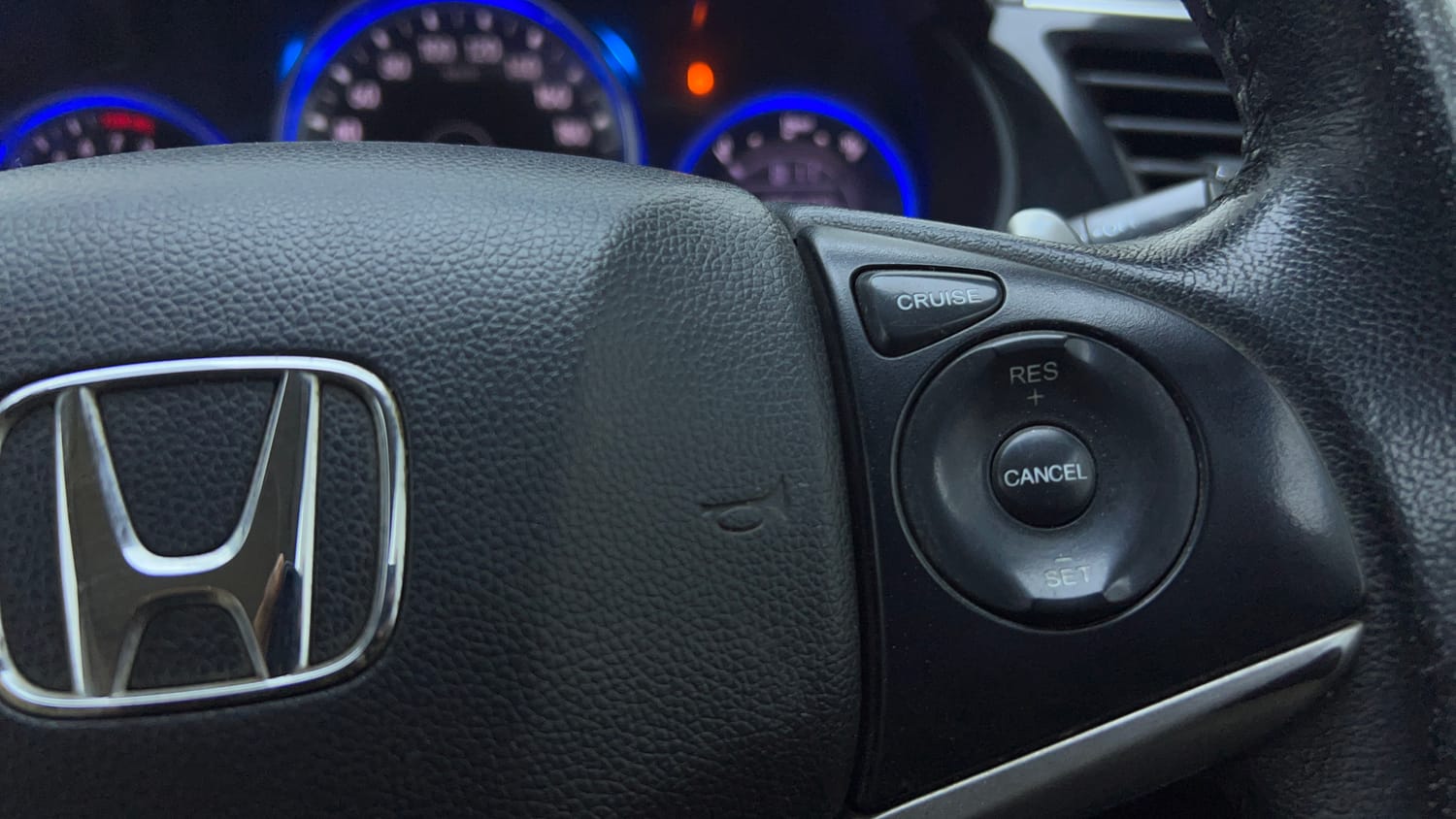 Used 2016 Honda City VX CVT Petrol Automatic top_features Cruise control