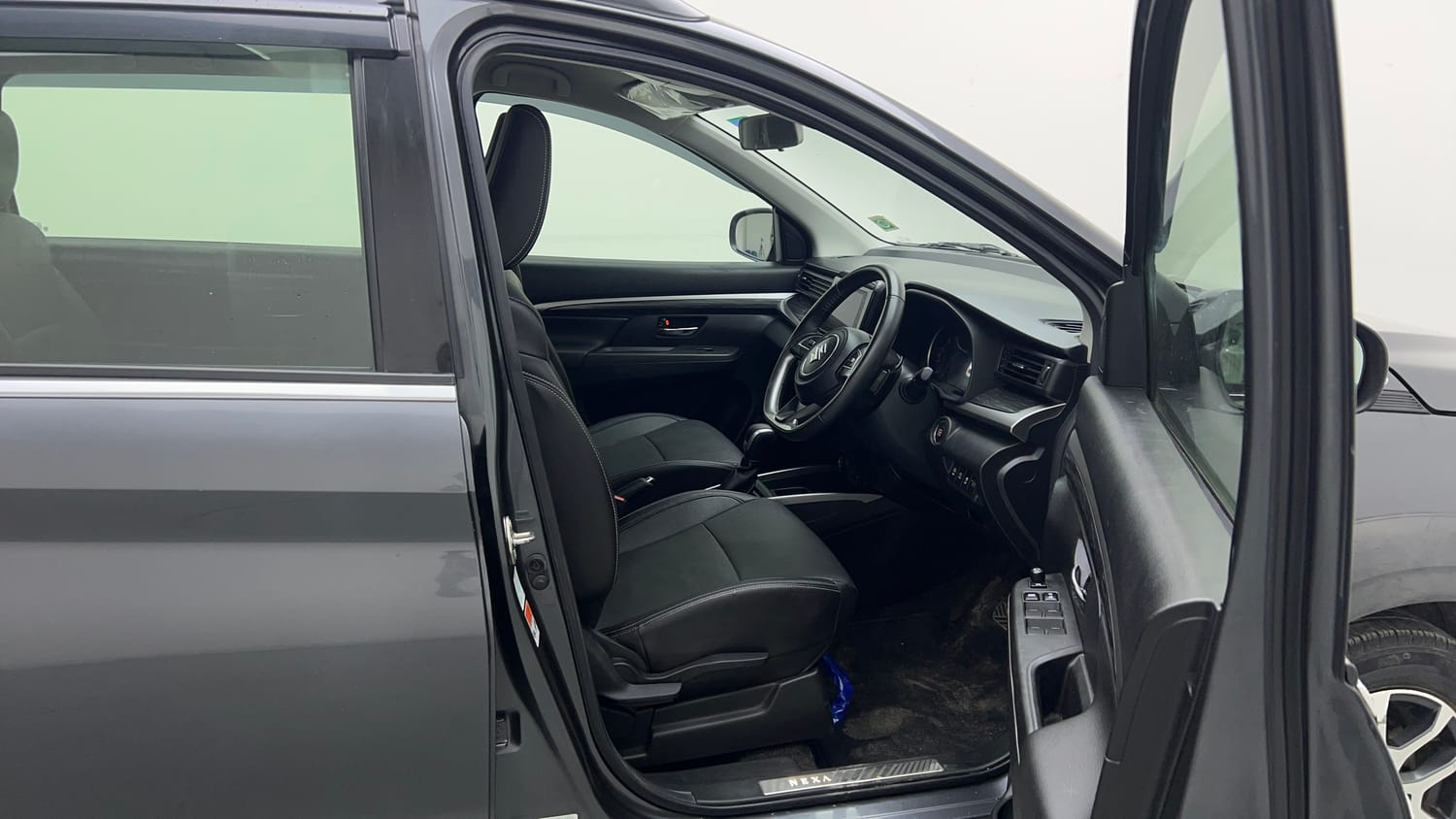 Used 2024 Maruti Suzuki XL6 Alpha AT Petrol Petrol Automatic interior RIGHT SIDE FRONT DOOR CABIN VIEW