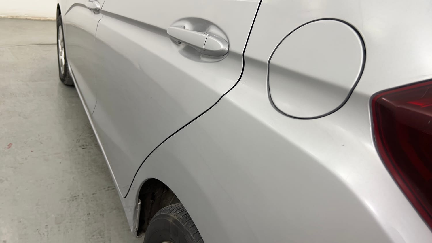 Used 2018 Honda Jazz V Diesel Diesel Manual dents MINOR SCRATCH