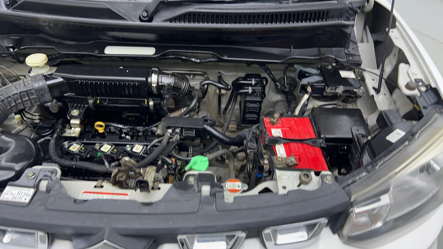 Used 2021 Maruti Suzuki S-Presso VXi Plus Petrol Manual engine ENGINE LEFT SIDE VIEW