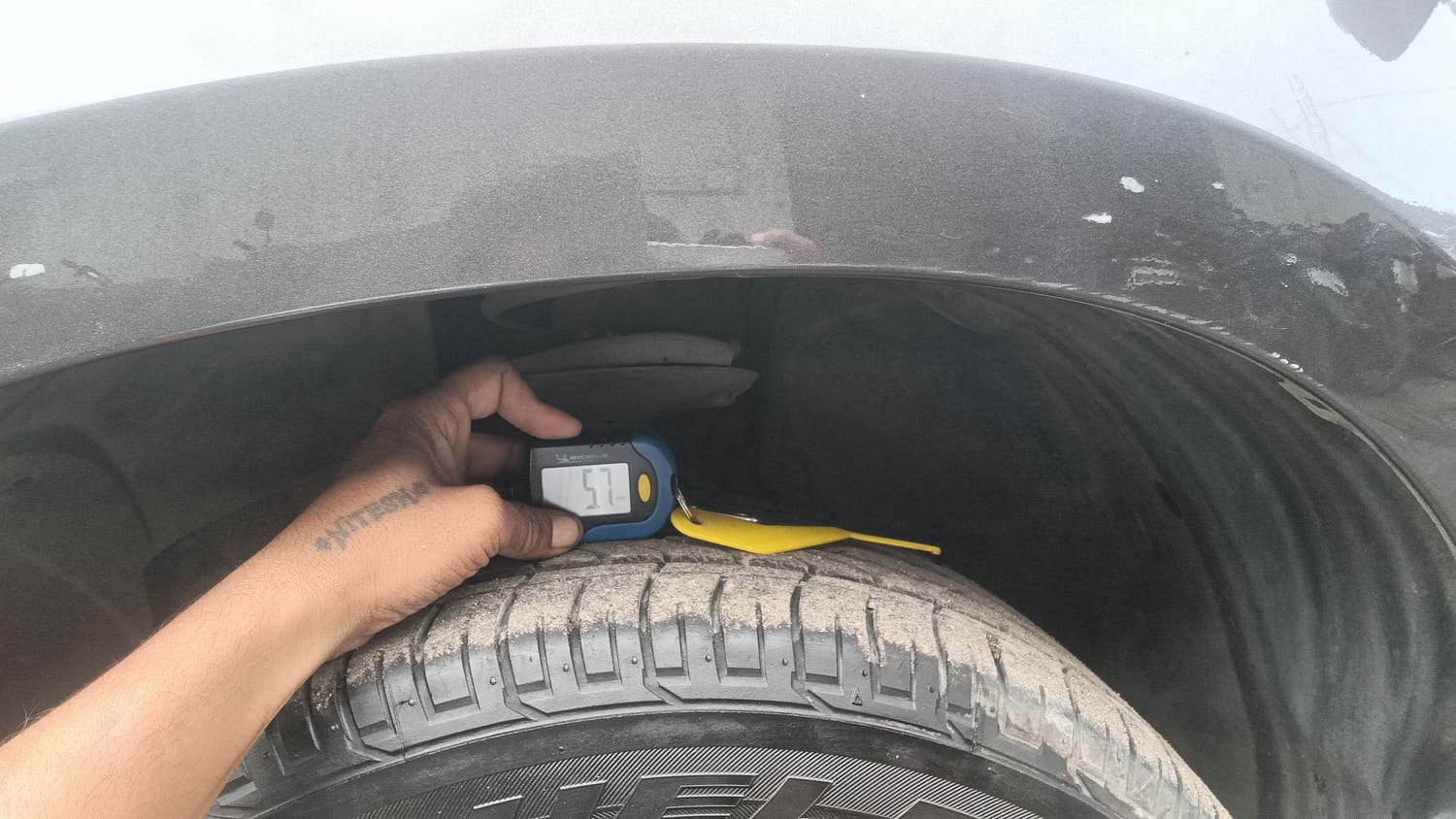 Used 2021 Renault Duster RXZ 1.3 Turbo Petrol CVT Petrol Automatic tyres LEFT FRONT TYRE TREAD VIEW