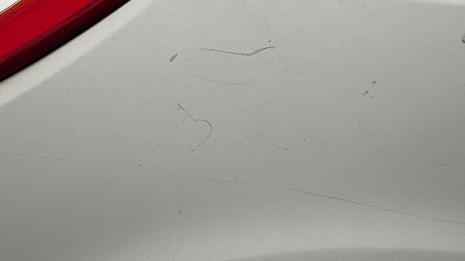 Used 2018 Maruti Suzuki Ertiga ZXI+ Petrol Manual dents MINOR DENT