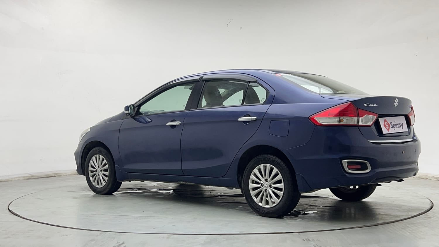 Used 2018 Maruti Suzuki Ciaz Delta Hybrid 1.5 AT Petrol Automatic exterior LEFT REAR CORNER VIEW