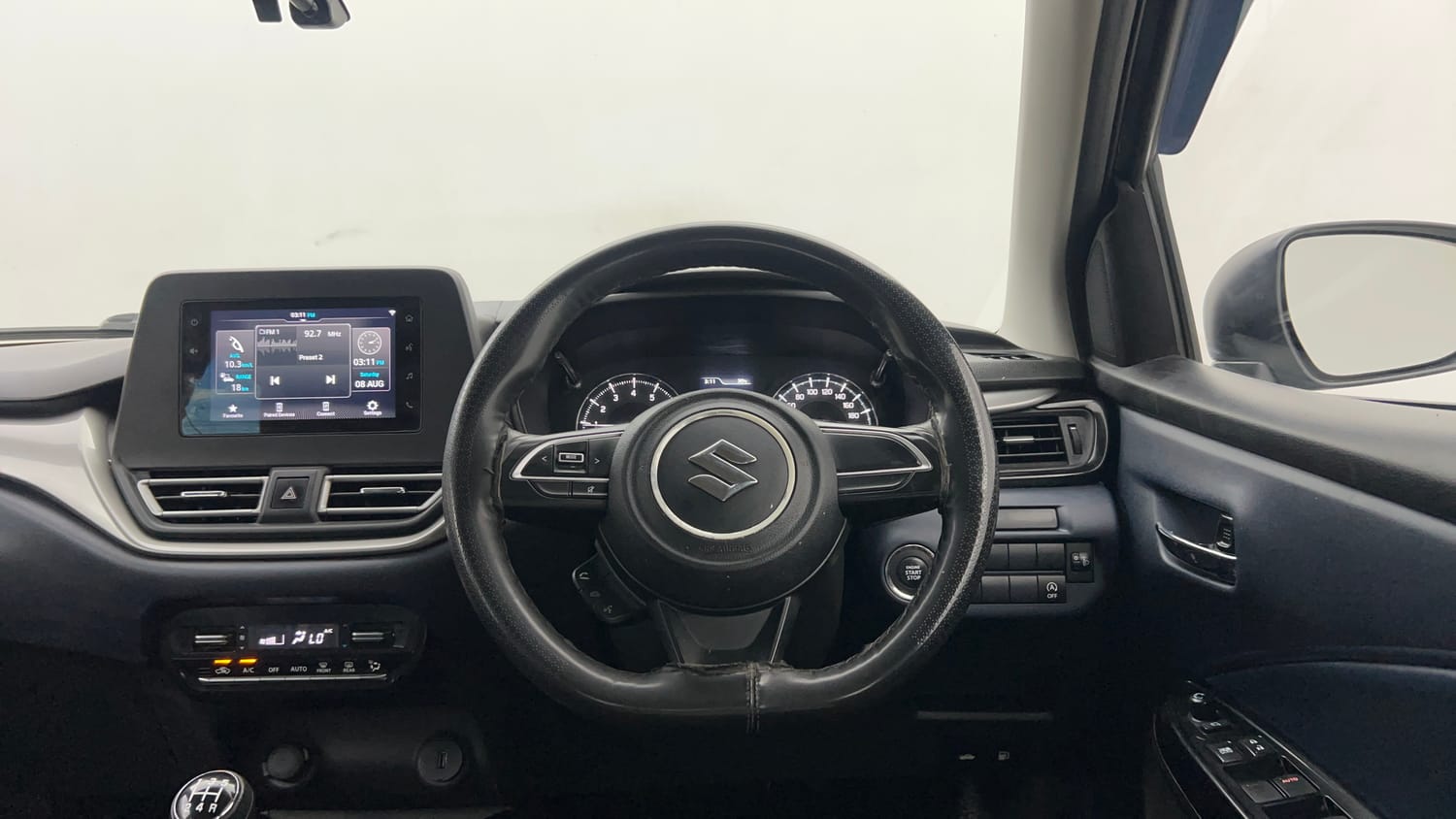 Used 2022 Maruti Suzuki Baleno Zeta MT Petrol Manual interior STEERING VIEW