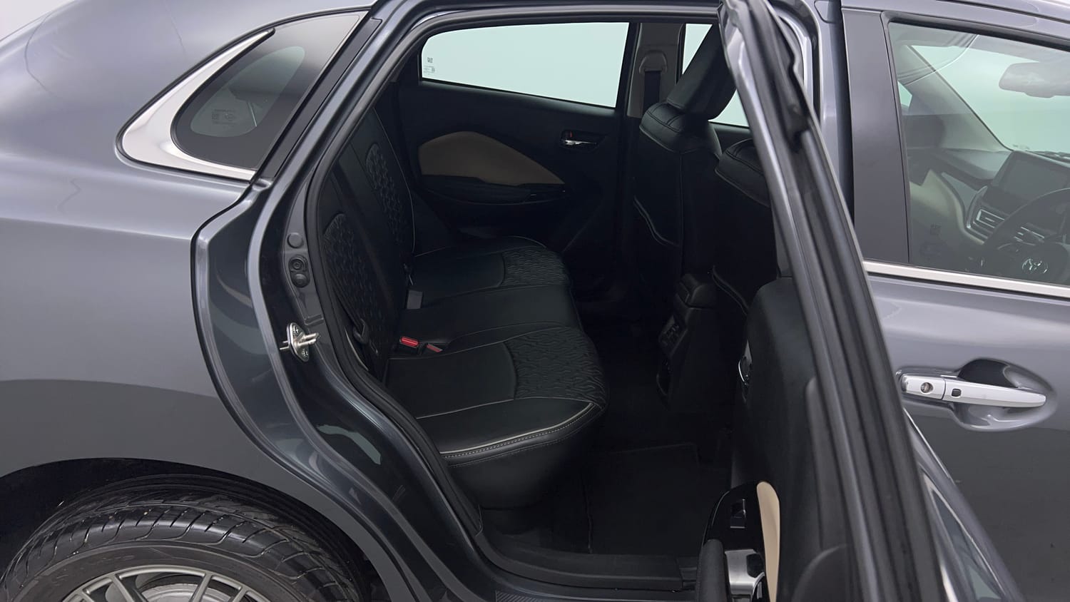Used 2024 Toyota Glanza V AMT Petrol Automatic interior RIGHT SIDE REAR DOOR CABIN VIEW