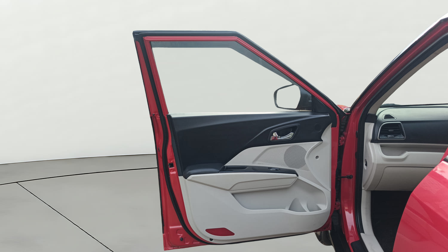 Used 2022 Mahindra XUV 300 W8 (O) 1.5 Diesel AMT Diesel Automatic interior LEFT FRONT DOOR OPEN VIEW