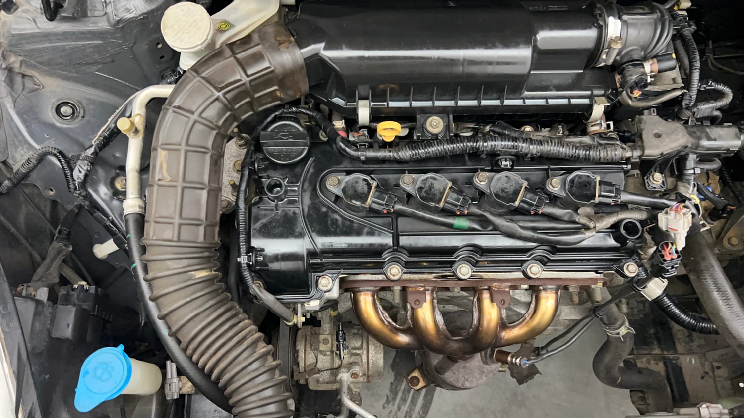 Used 2016 Maruti Suzuki Baleno Zeta 1.2 Petrol Manual engine ENGINE RIGHT SIDE VIEW