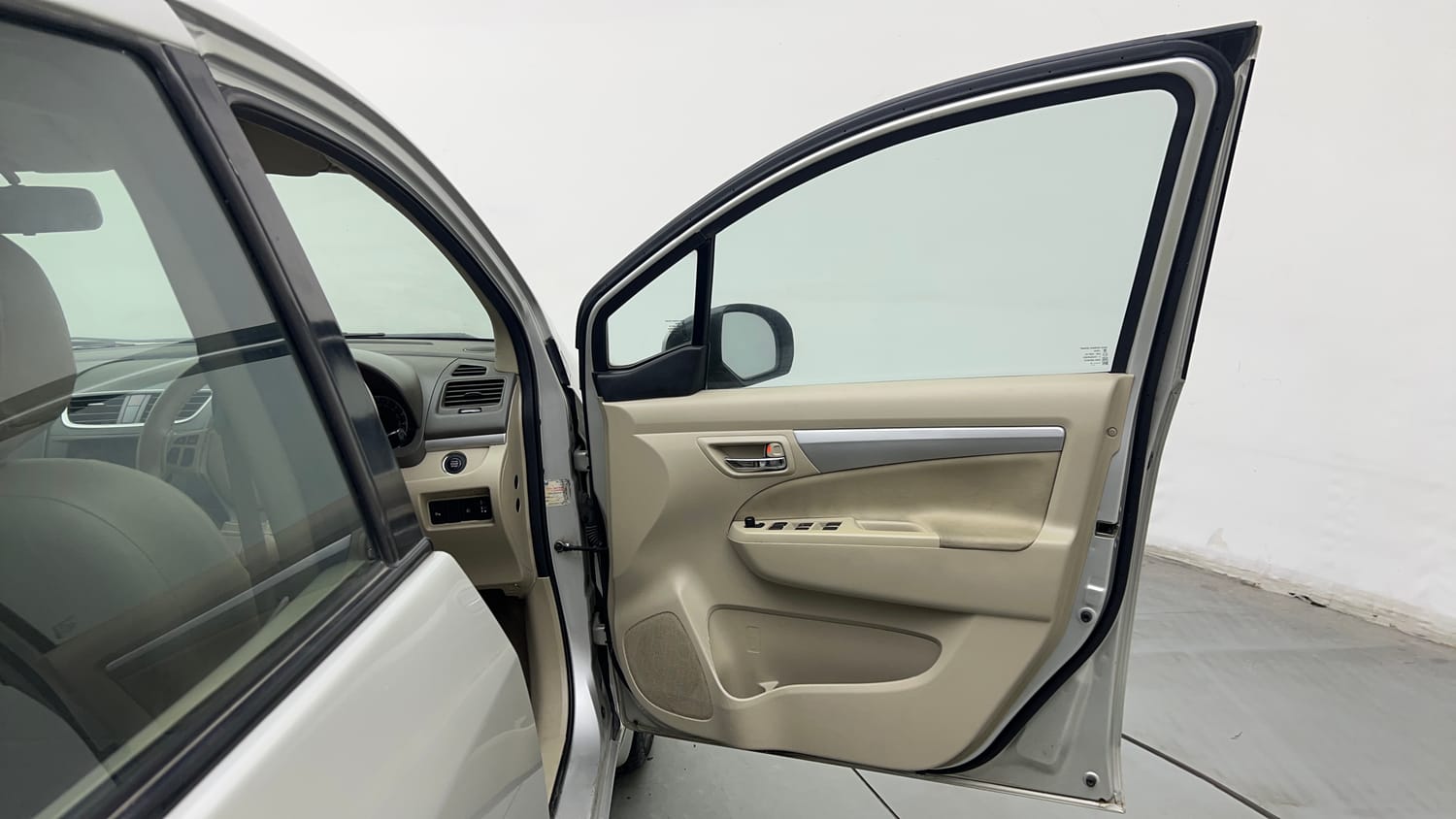 Used 2018 Maruti Suzuki Ertiga ZXI+ Petrol Manual interior RIGHT FRONT DOOR OPEN VIEW