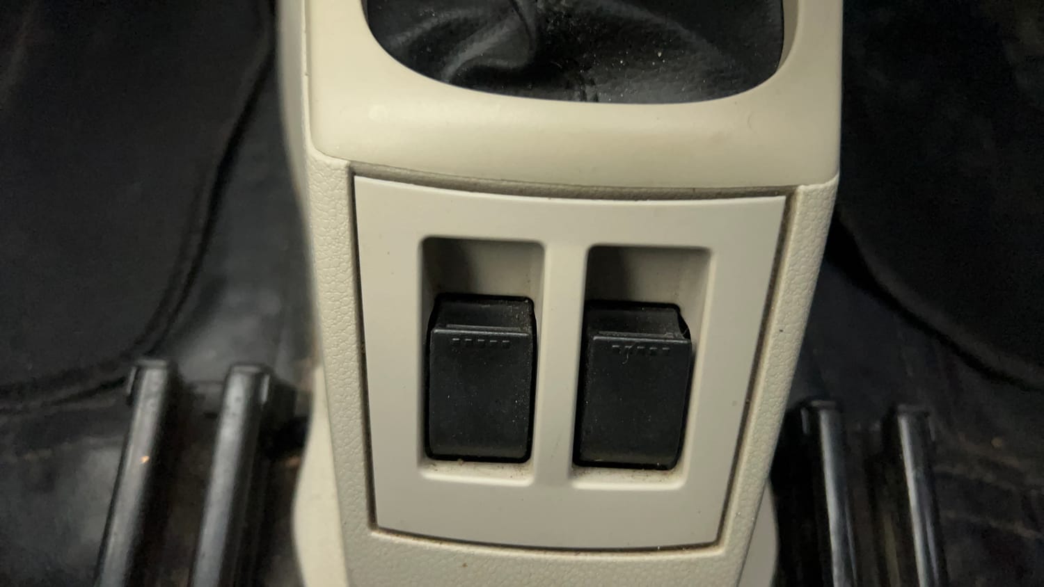 Used 2019 Maruti Suzuki Alto 800 LXi Petrol Manual top_features Power windows