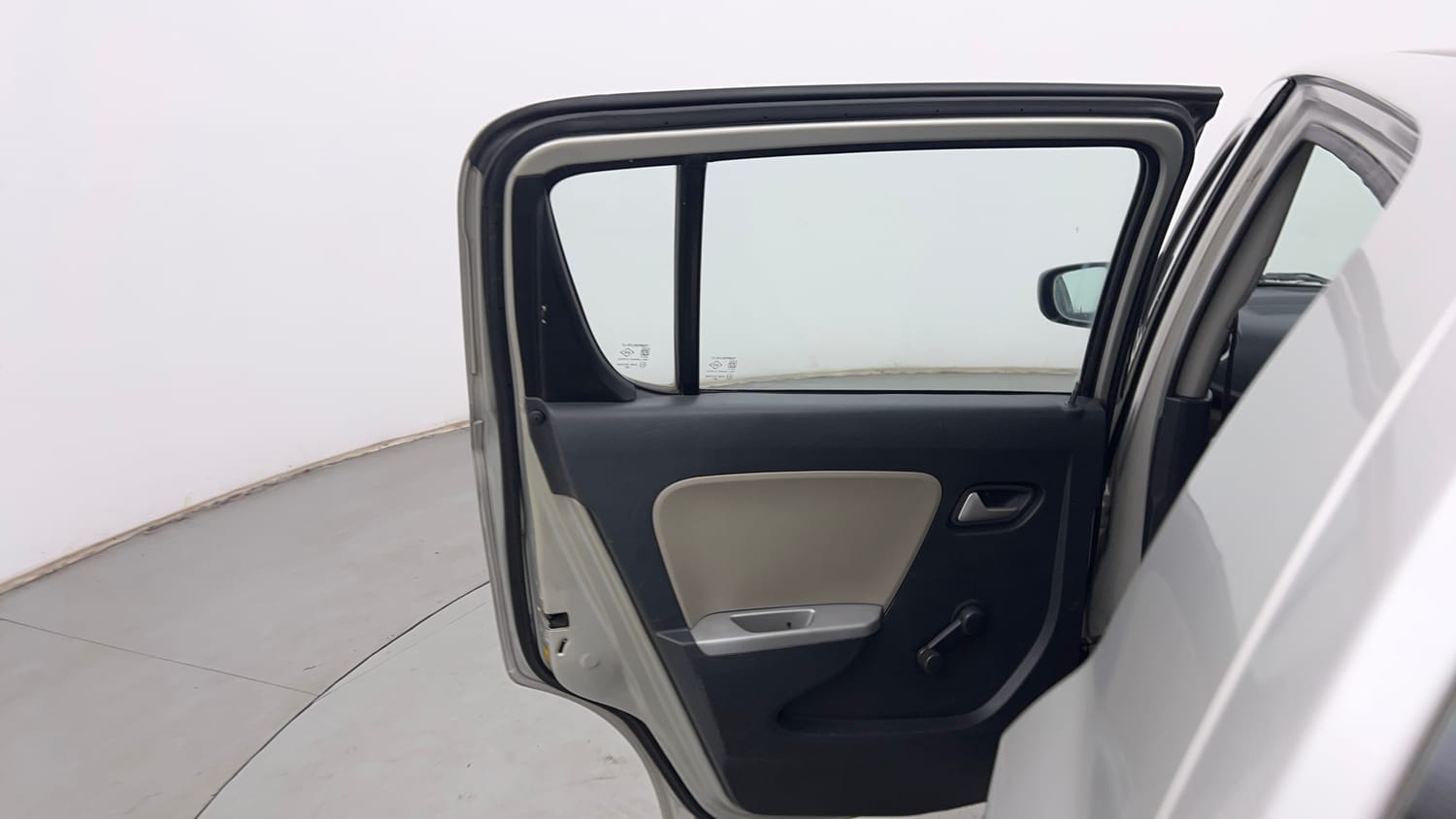 Used 2015 Maruti Suzuki Alto K10 VXi Petrol Manual interior LEFT REAR DOOR OPEN VIEW