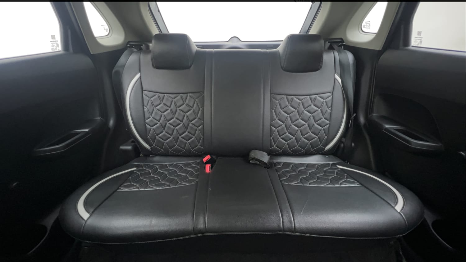 Used 2019 Maruti Suzuki Baleno Sigma 1.2 Petrol Manual interior REAR SEAT CONDITION VIEW