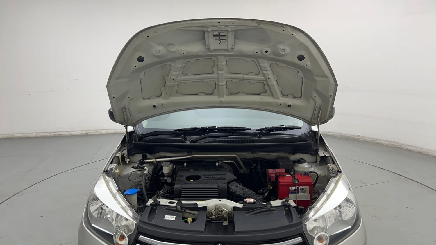 Used 2014 Maruti Suzuki Celerio VXi AMT Petrol Automatic engine ENGINE & BONNET OPEN FRONT VIEW