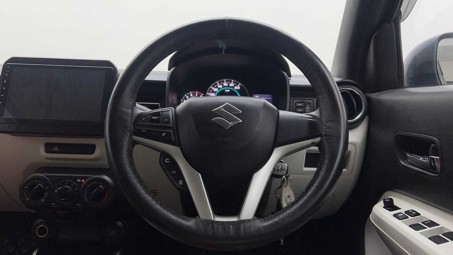 Used 2019 Maruti Suzuki Ignis Delta 1.2 MT Petrol Manual interior STEERING VIEW