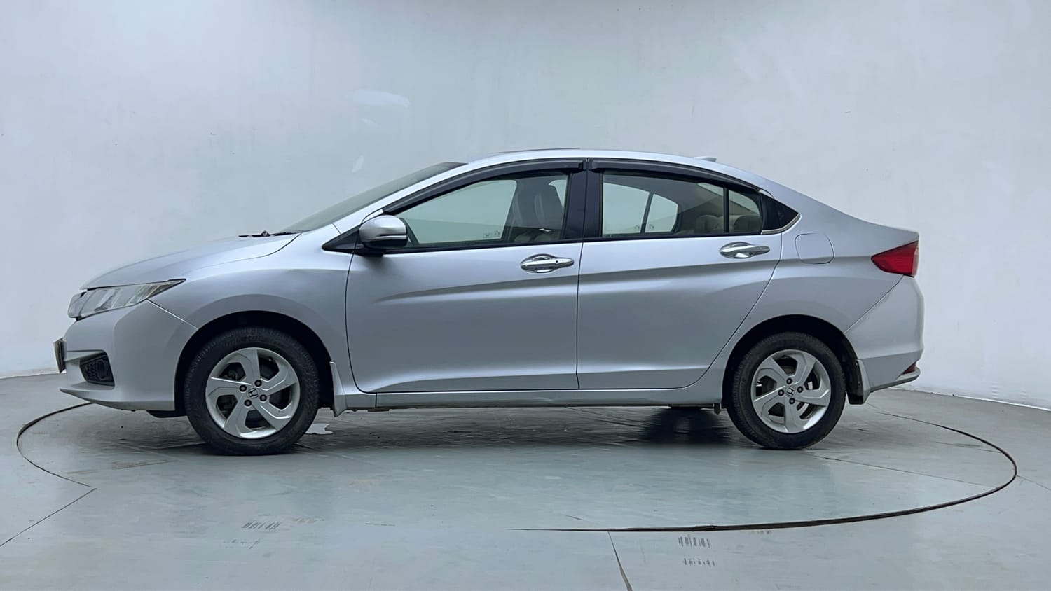 Used 2016 Honda City VX CVT Petrol Automatic exterior LEFT SIDE VIEW