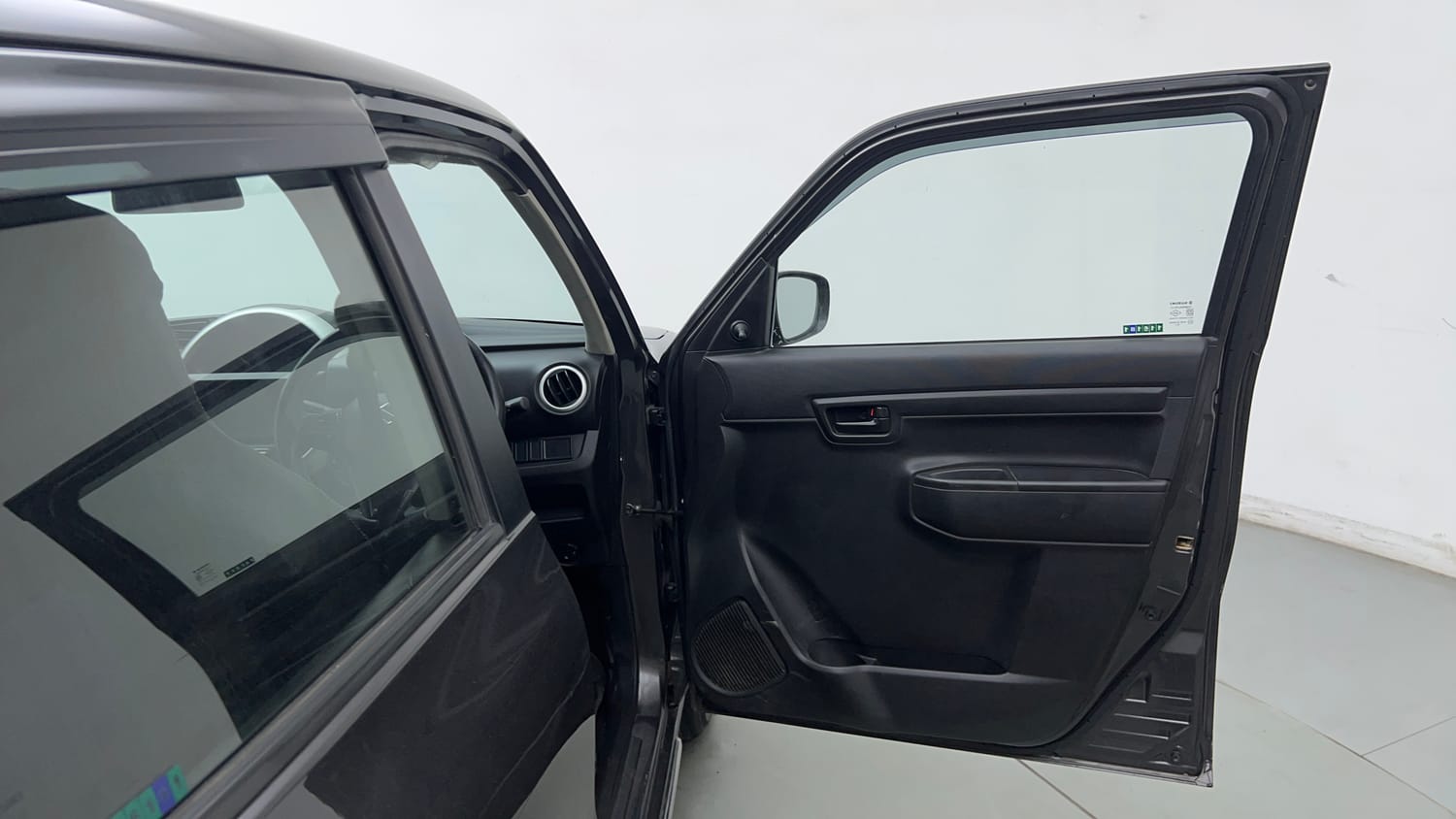 Used 2019 Maruti Suzuki S-Presso VXi Plus AMT Petrol Automatic interior RIGHT FRONT DOOR OPEN VIEW