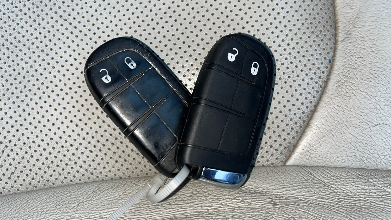 Used 2018 Jeep Compass Limited (O) 2.0 Diesel Diesel Manual extra CAR KEY VIEW