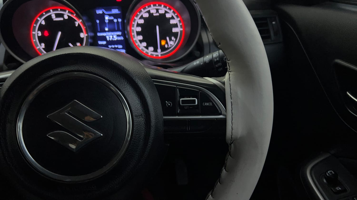 Used 2021 Maruti Suzuki Swift ZXi Plus AMT Petrol Automatic top_features Cruise control