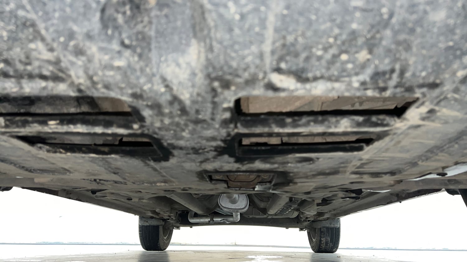 Used 2019 Hyundai Creta SX 1.6 Petrol Petrol Manual extra FRONT LEFT UNDERBODY VIEW